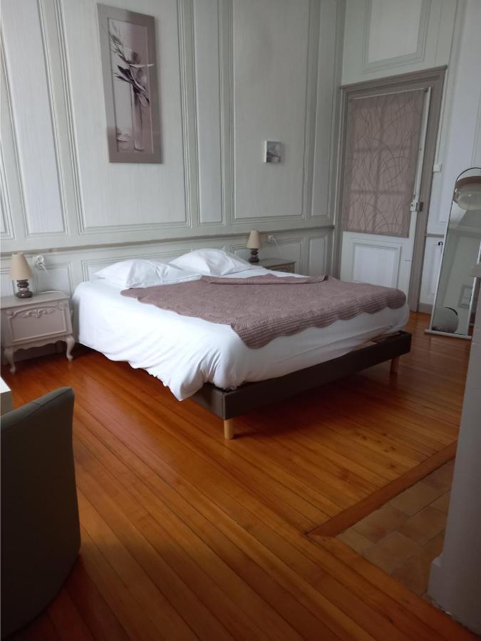 Le Chateau De Buchy Buchy  Экстерьер фото